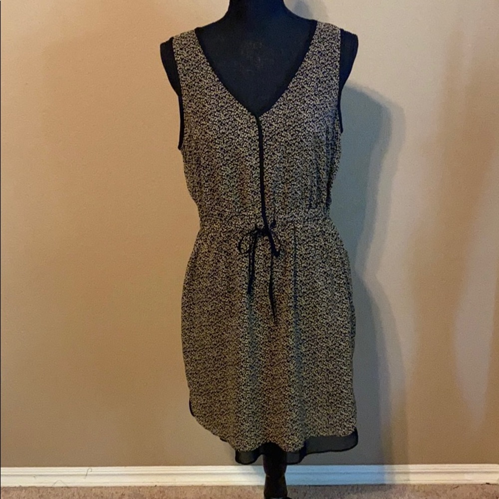 Ana Sleeveless Midi Dress